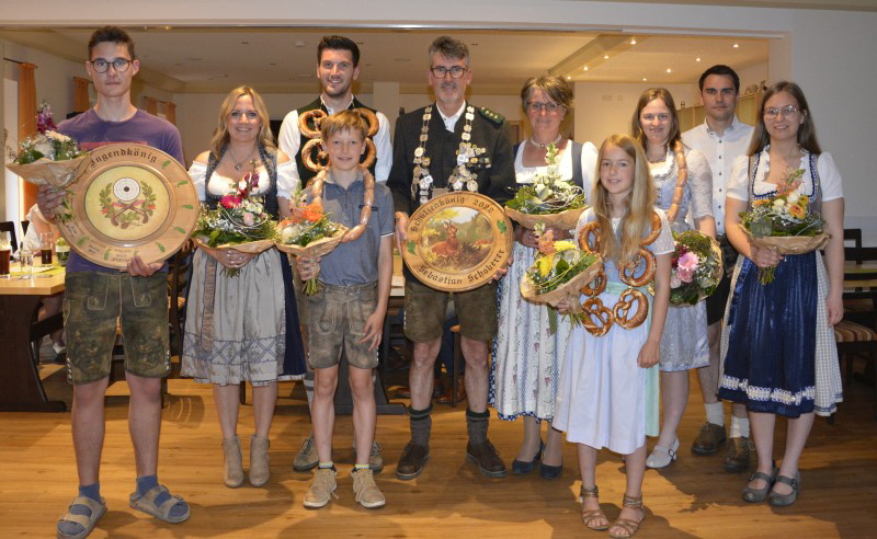 Schuetzenkoenige_Huettenhausen_2022 Schuetzenkoenige_Huettenhausen_2022
